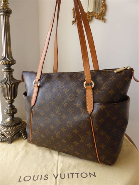 sac louis vuitton totally monogram mm|louis vuitton totally mm for sale.